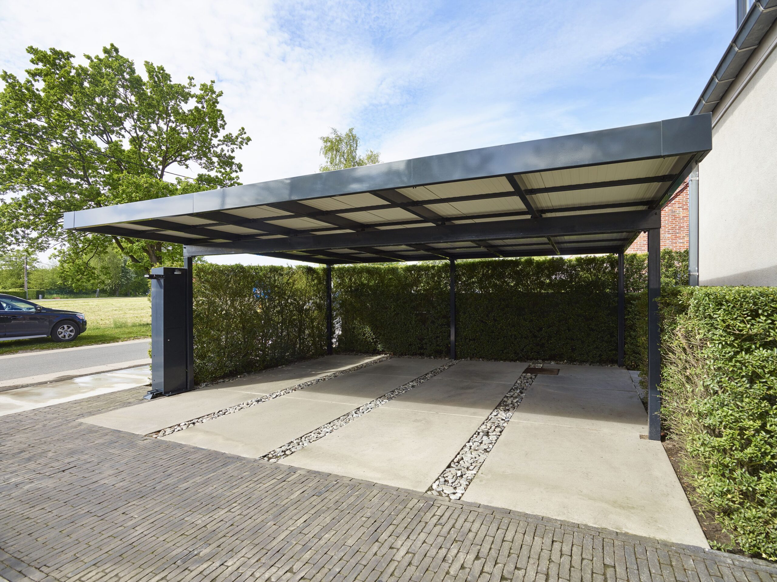 How to choose the right carport builder for your needs