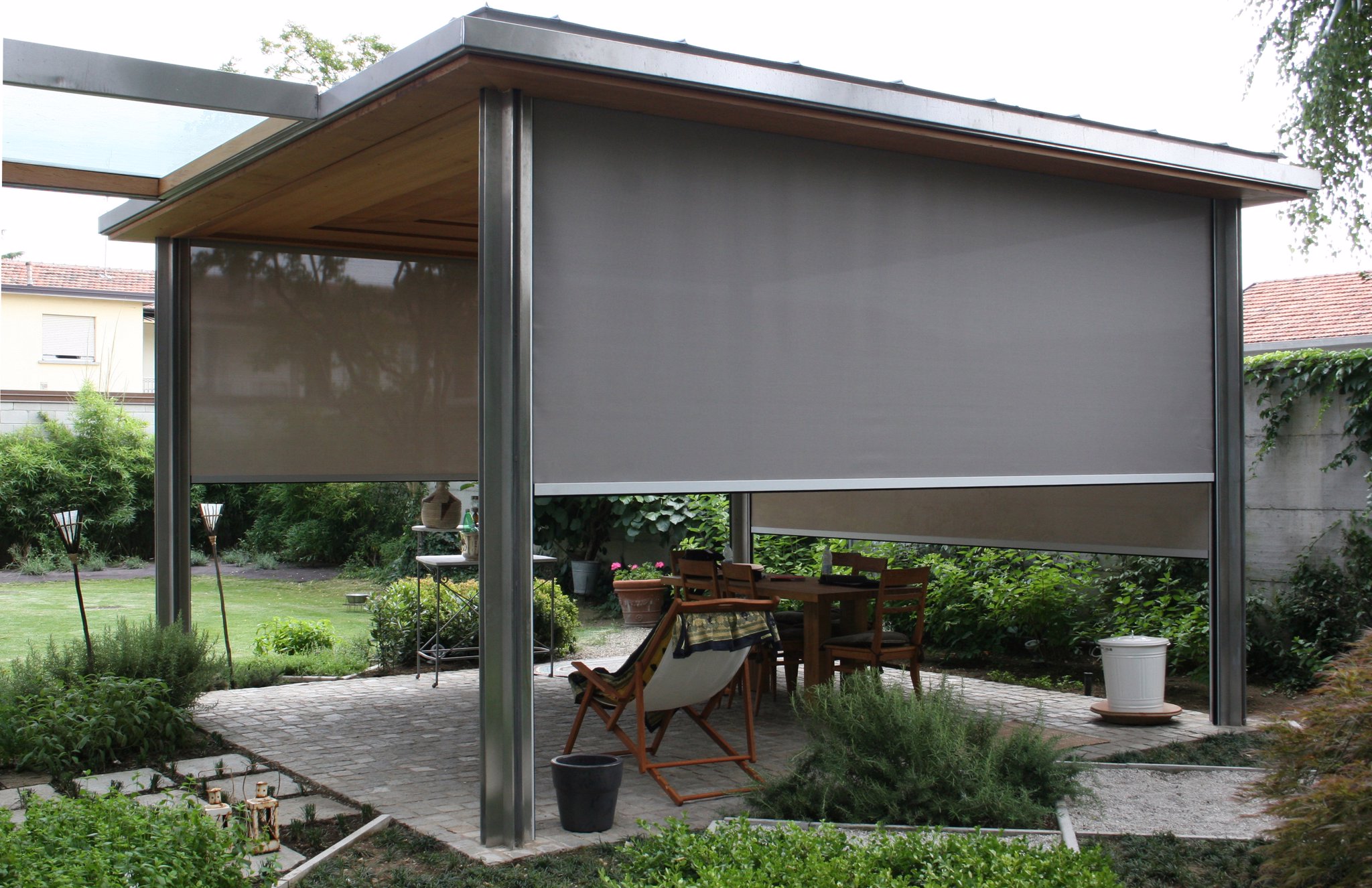 Reasons You Should Add Zip track Blinds to Your Melbourne Home
